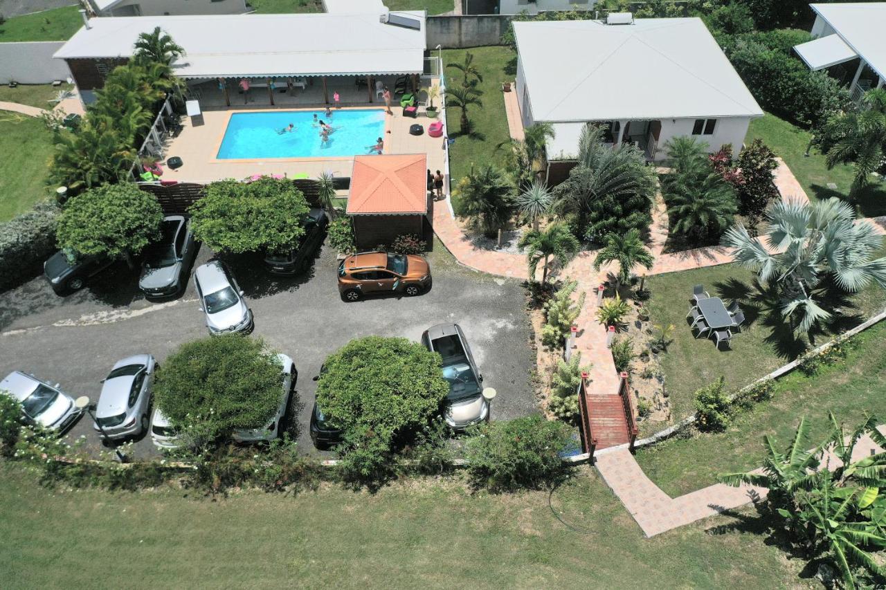 Les Villas De Boisvin Le Moule Exterior foto